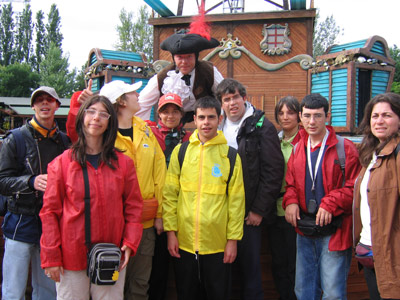 Foto di gruppo con il pirata